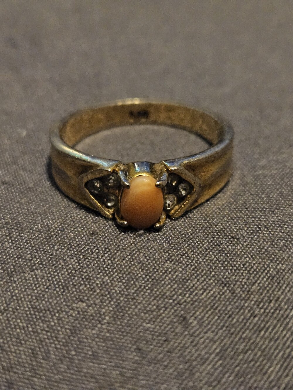 Vintage DAG DAC Gold Tone Peach Coral Tone Cabochon Ring Size 7 Retro